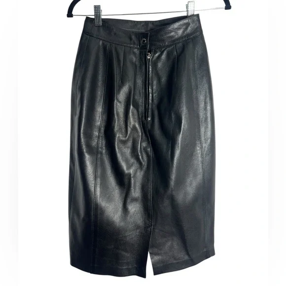 Black Leather Skirt -Date Night - office - Size S - Picture 4 of 5